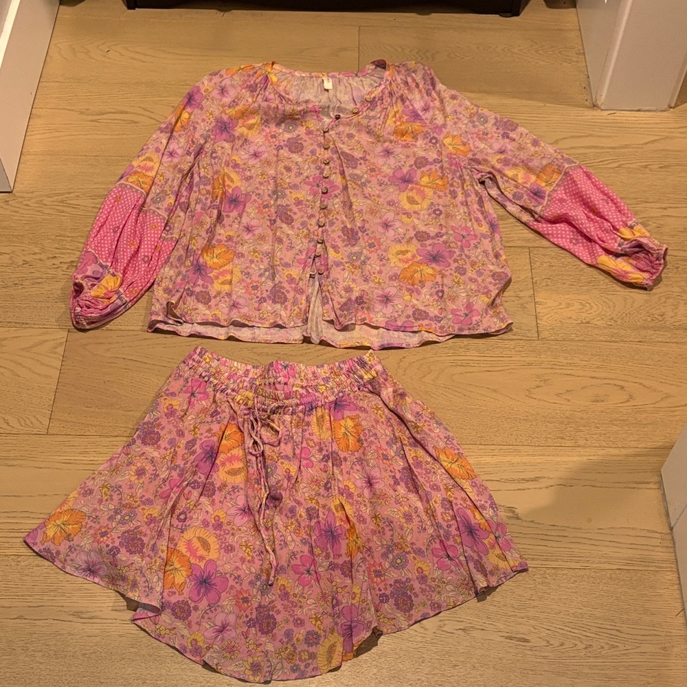 Spell Pink and Purple Floral Set